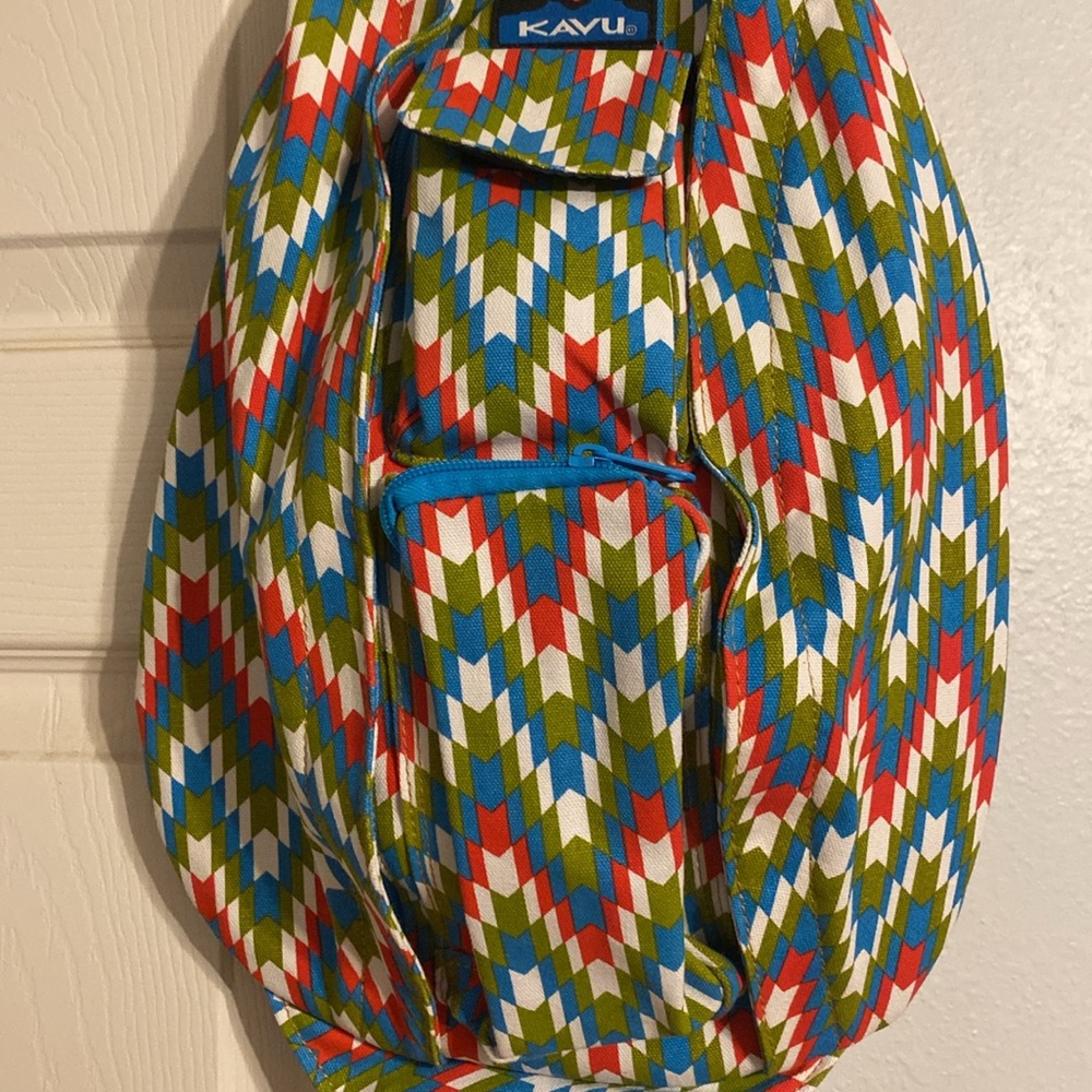 KAVU Colorful Patterned Bag - Picture 3 of 4